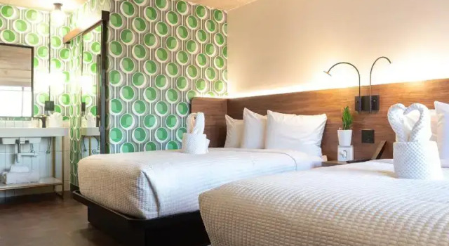 Четырёхместный номер Standard The Alice Hotel