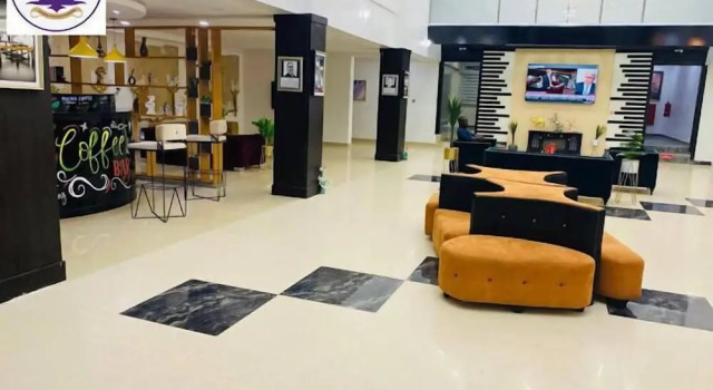 E - Phoenix Hotel Annex 2, Book Hotel Hotels in Kwara with Breakfast, Breakfasts