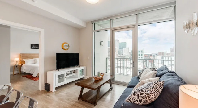 Апартаменты c 1 комнатой 1br Furnished Apartment In Charlotte Near Uptown Area 1 Bedroom Apts by RedAwning
