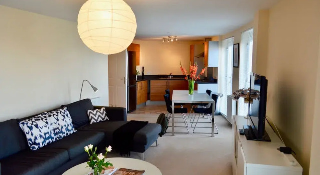 Beautiful Newhaven Port 2 Bedroom Getaway, Prenota Hotel Edimburgo 