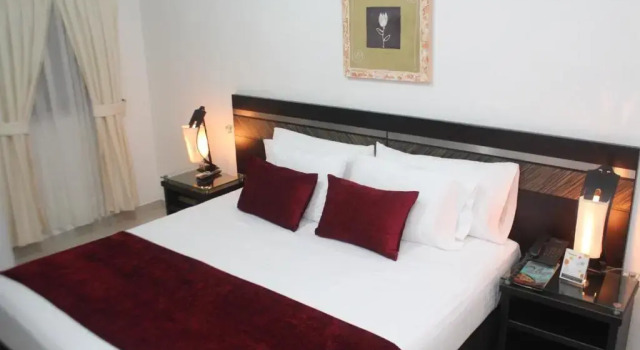 Двухместный номер Standard Hotel San José Plaza