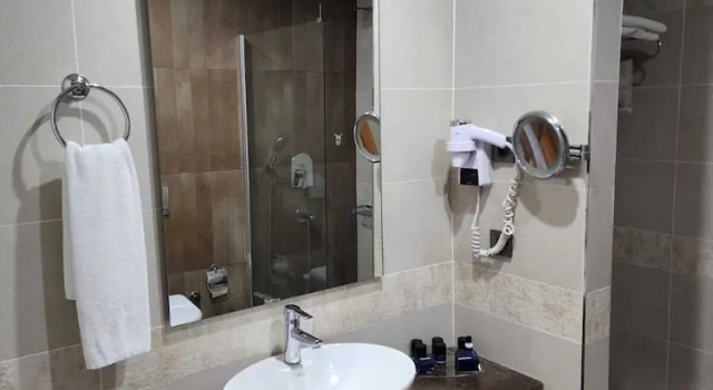 Номер Deluxe Anemon Grand Adana Otel