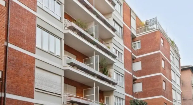MM Bernini Roomy Apartment, Book Lejlighed Hoteller i Piedmont med parkering, Parkering