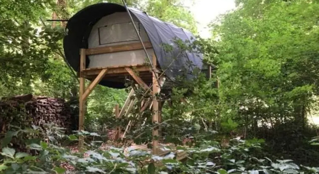 Тент Camping Le Canada-Insolite