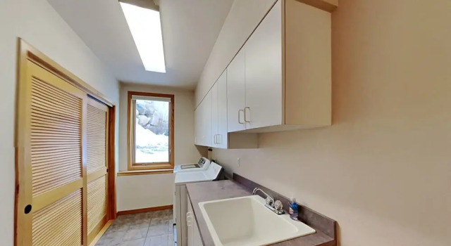 36 James Court 5 Bedroom Home by Redawning