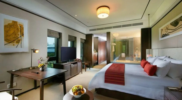 Qianhu Hotel, Boek Hotel Ningbo Zhejiang