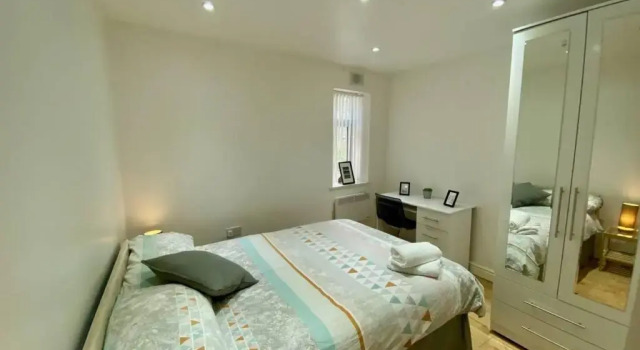 Group Of 8 Apartments For Up To 34 People By Centre!, Забронировать Апартаменты/квартира Апартаменты Кардиффа, рядом с Замок Кардифф, Апартаменты/квартира