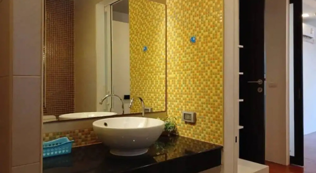 Апартаменты Haven Lagoon Condominium