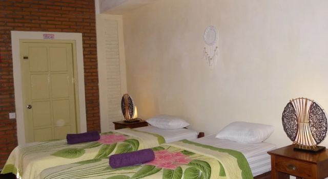 Бунгало Standard Jukung Dive Resort Bali AMED