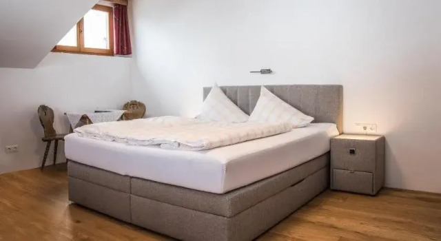 Wohlfühlgasthof Friedlwirt, Rezerwuj Hotel Hotele w Salzburg z parkingiem, Parking