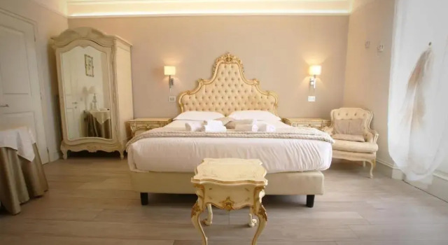 Четырёхместный номер Standard с балконом и с видом на море Hotel Villa Margherita