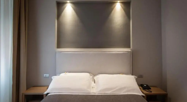 Номер Deluxe HNN Luxury Suites