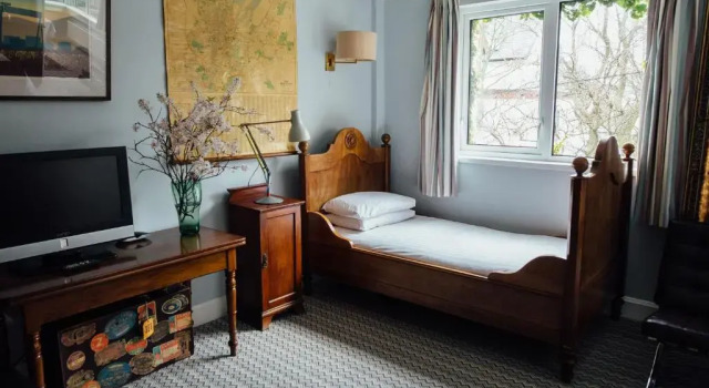 Семейный номер Standard Cairn Bay Lodge