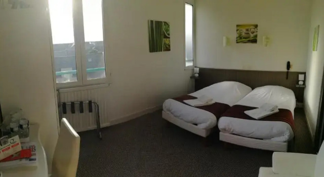 Двухместный номер Standard Logis Hôtel Le Bretagne