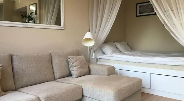 Smart Studio Apartment with Free Parking