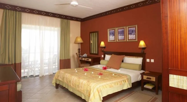 Pointe Venus Hotel & Spa