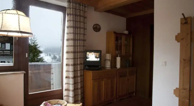 Haus Woduschegg, Rezerwuj Hotel Hotele w Tyrol z parkingiem, Parking