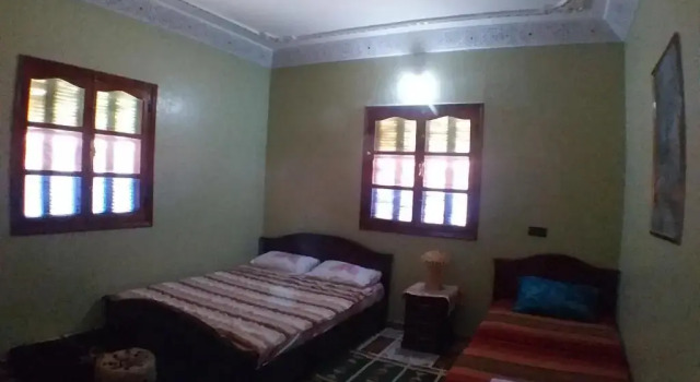 House of Travelers in Marrakech, Забронировать Отель Отели Марракеш-Тенсифт-Эль-Хауз с парковкой, Парковка
