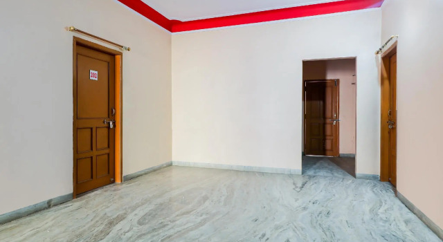 SPOT ON 68149 Hotel Divyansh