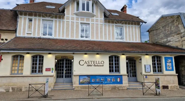 Castello, Rezervați Hotel Pierrefonds 