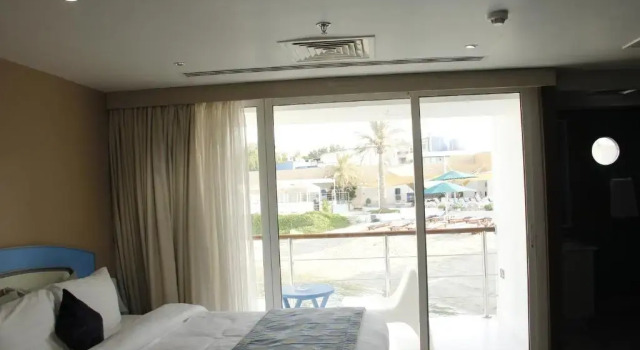 Полулюкс C Hotel
