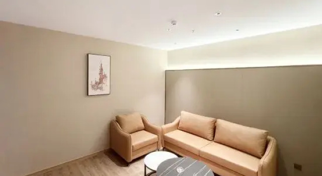 Люкс Executive Vienna International Hotel (Wuxi East High-speed Railway Station)