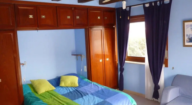 Spacious Holiday Home in Girona With Swimming Pool, Забронировать Отель Сан-Пере-Пескадор Alt Empordà, рядом с Пляж Кан-Сопа