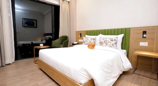 Номер Deluxe с видом на город Hotel Limon & Banquet Sector 29, Gurgaon
