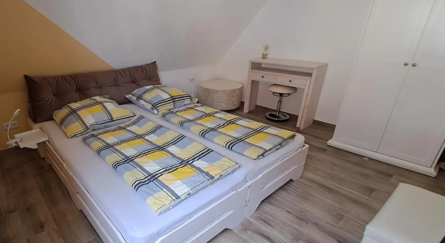 Ferienwohnung am Altmühlsee, Buchen Sie Hotel Gunzenhausen Fränkisches Seenland