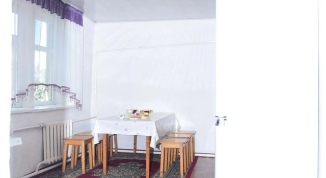 Sonun Hostel, Book Hostel / Vandrerhjem Hostels i Issyk-Kul Region, Hostel / Vandrerhjem