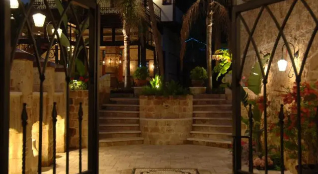 Tuvana Hotel - Special Class