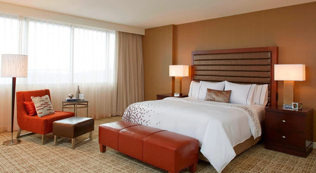 Номер Executive Renaissance St. Louis Airport Hotel