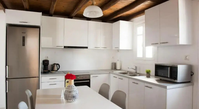 Glamorous 2BR Villa In Ornos With Amazing Sea View!