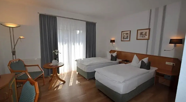 Hotel & Restaurant Zur Linde