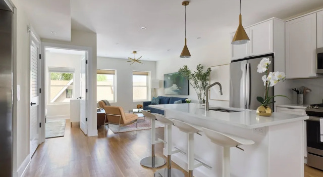 Bright 3BR Loft Hoboken Gem, Забронировать Апартаменты/квартира Хобокен North Jersey, рядом с Парк Мэдисон