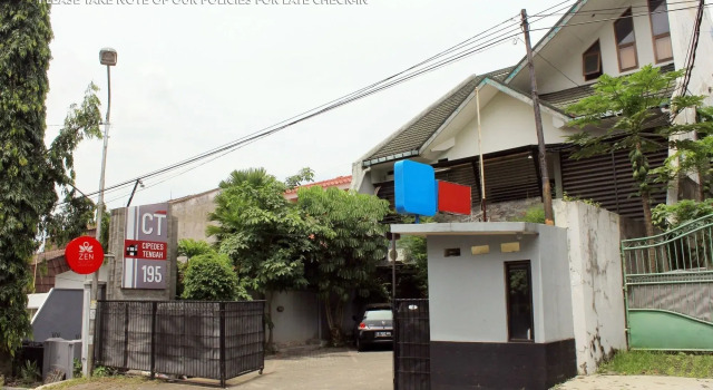 ZEN Rooms Cipedes Tengah Sukajadi