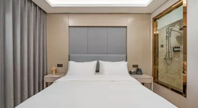 Люкс Deluxe Chonpines Hotel Hangzhou Liangzhu Ruins Park