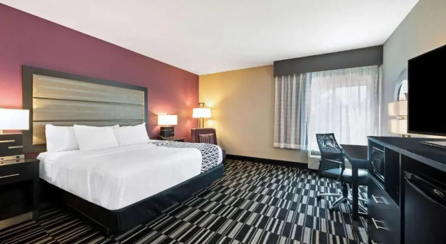 Номер Standard La Quinta by Wyndham West Monroe
