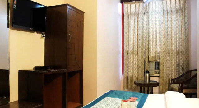 OYO 1849 Hotel Hindustan International