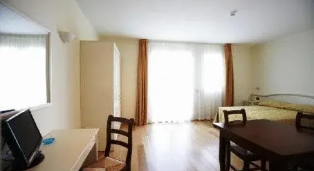 Hotel Semi Di Limone, Забронировать Отель Мольяно Венето 
