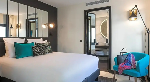 Номер Superior Laz Hotel Spa Urbain Paris