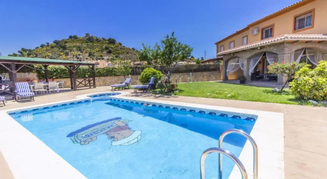 Вилла Villa Puerto de la Torre