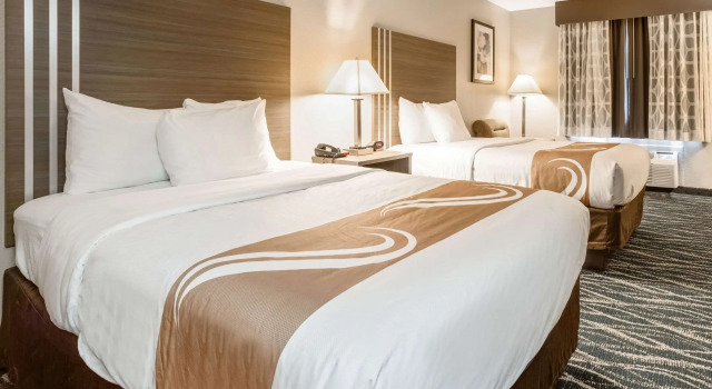 Четырёхместный номер Standard Quality Inn Effingham North