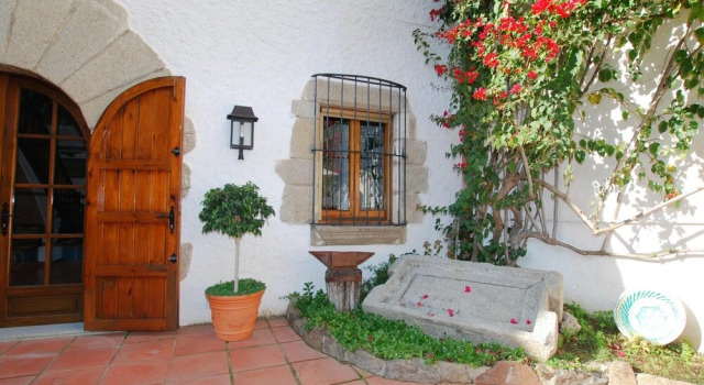 La Casona, Book Hotel Canet de Mar Costa del Maresme