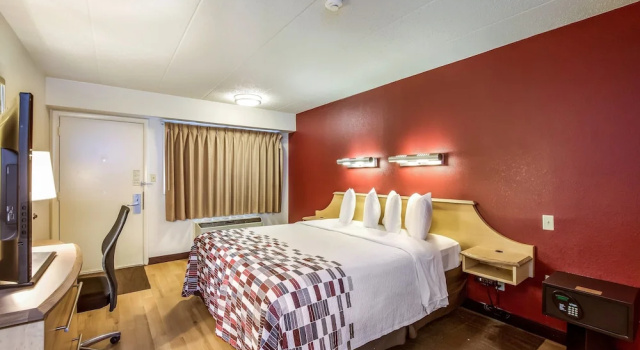 Двухместный номер Standard Red Roof Inn Detroit - Plymouth/ Canton