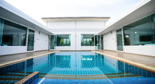 Вилла с 4 комнатами с балконом Bor Saen Pool Villa