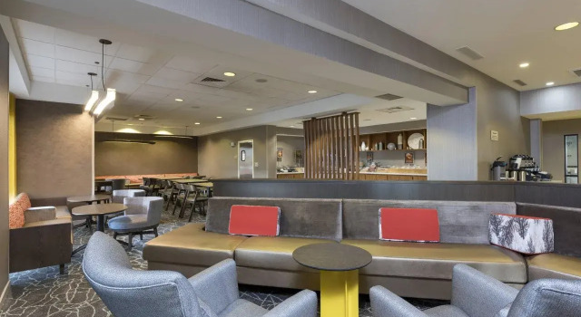 SpringHill Suites by Marriott Grand Rapids North, Buchen Sie Hotel Grand Rapids 