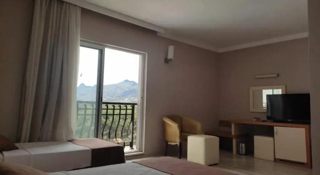 Uptown Buyuk Anadolu Girne