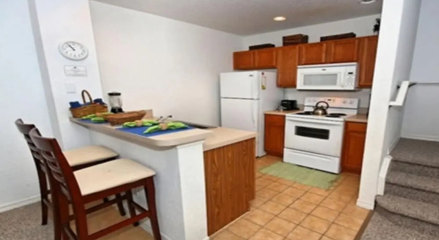 Номер Standard Ec21ha - 3 Bedroom Townhome In Villas at Seven Dwarfs Lane, Sleeps Up To 6, Just 6 Miles To Disney