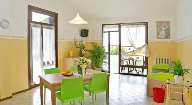 Residence Uliveto, Prenota Hotel Hotel a Veneto con piscina, Piscina